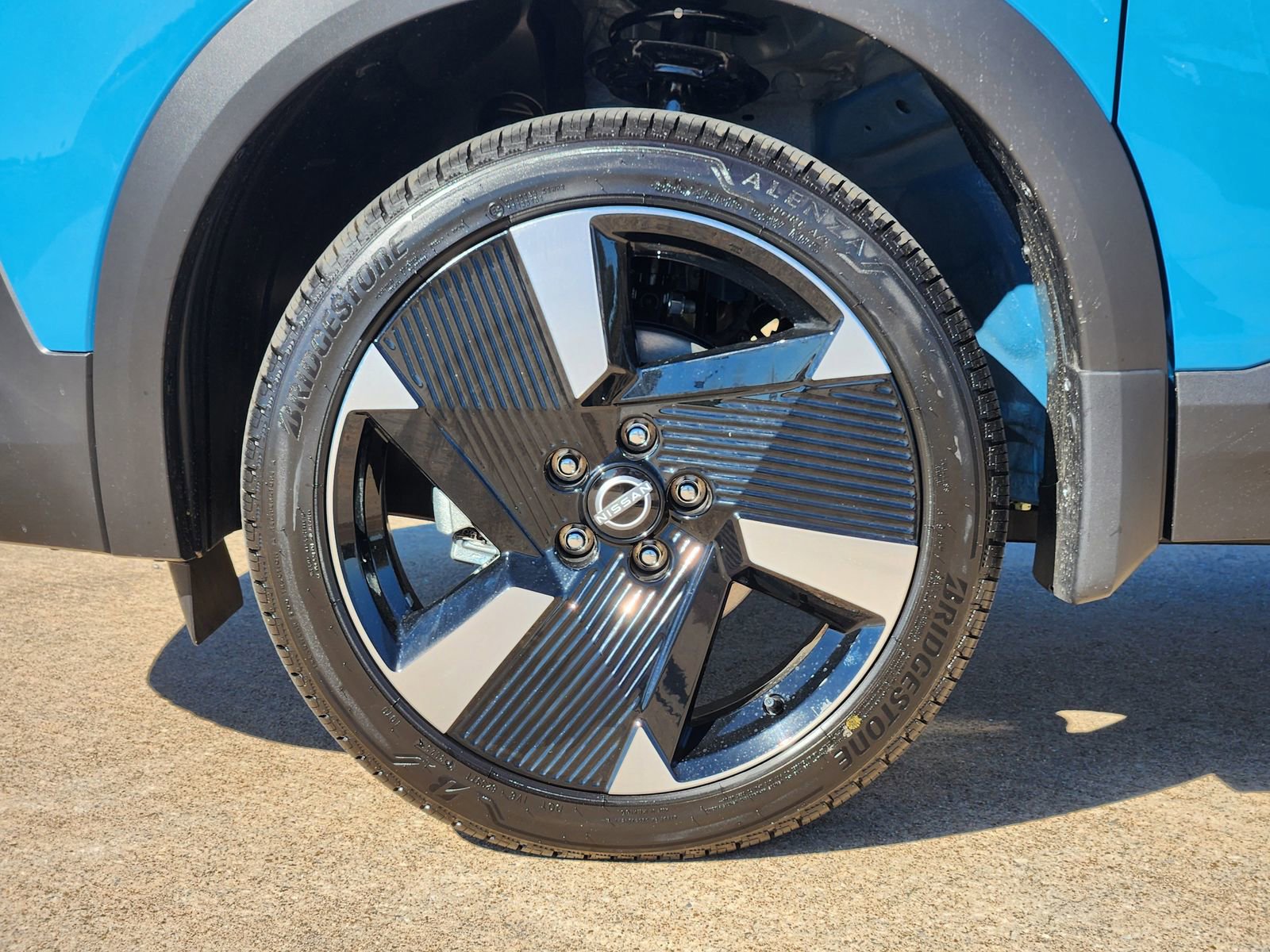 New 2026 Nissan Kicks SR image 10