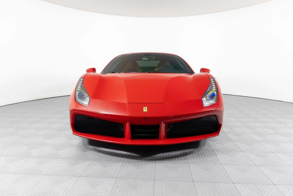 Used 2017 Ferrari 488 GTB RWD image 22
