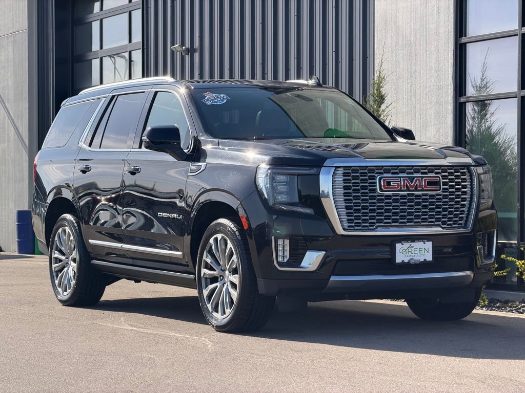 Used 2023 GMC Yukon Denali AWD/4WD image 4