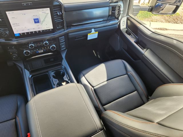 New 2026 Ford F250 Lariat w/ Black Appearance Package AWD/4WD image 13