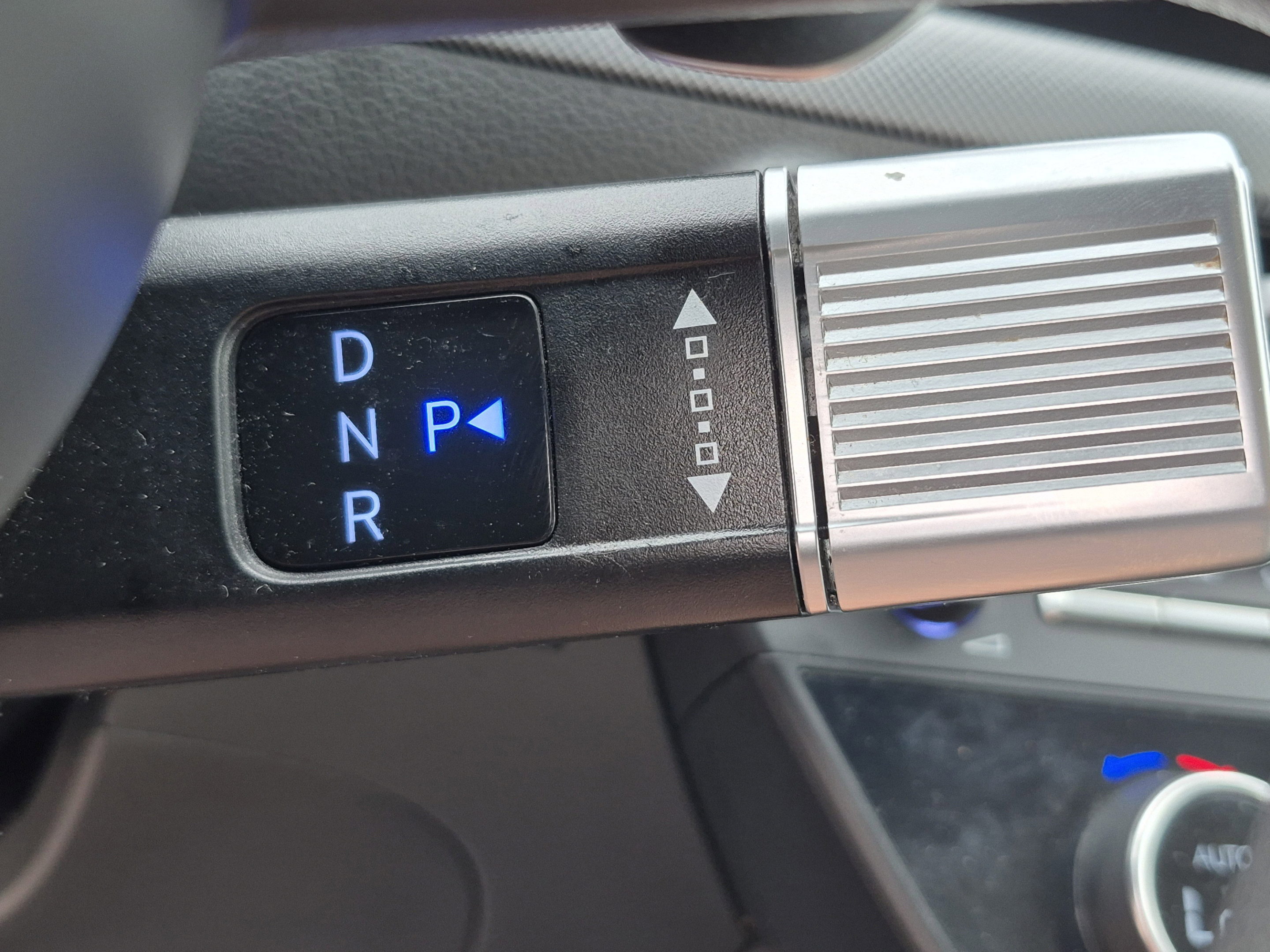 Certified 2025 Hyundai Sonata SEL FWD image 30