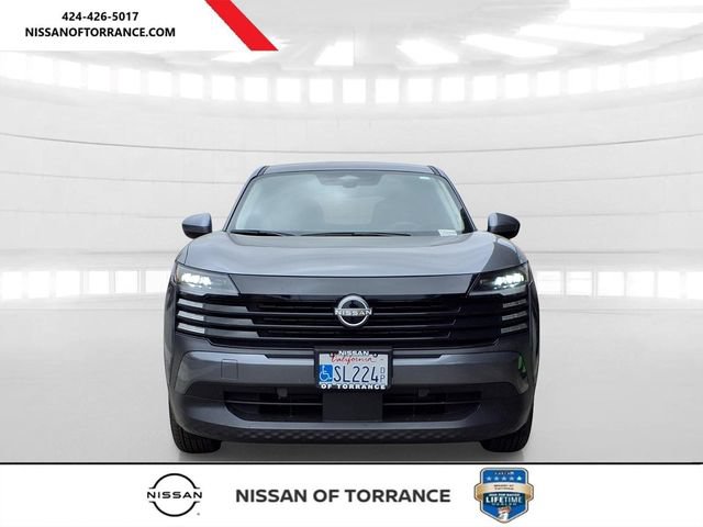 Used 2025 Nissan Kicks SV FWD video 2