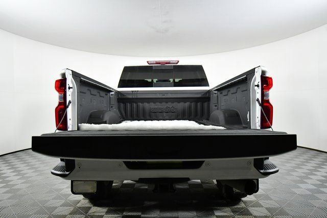 Used 2022 Chevrolet Silverado 3500 High Country w/ Z71 Off-Road Package image 27