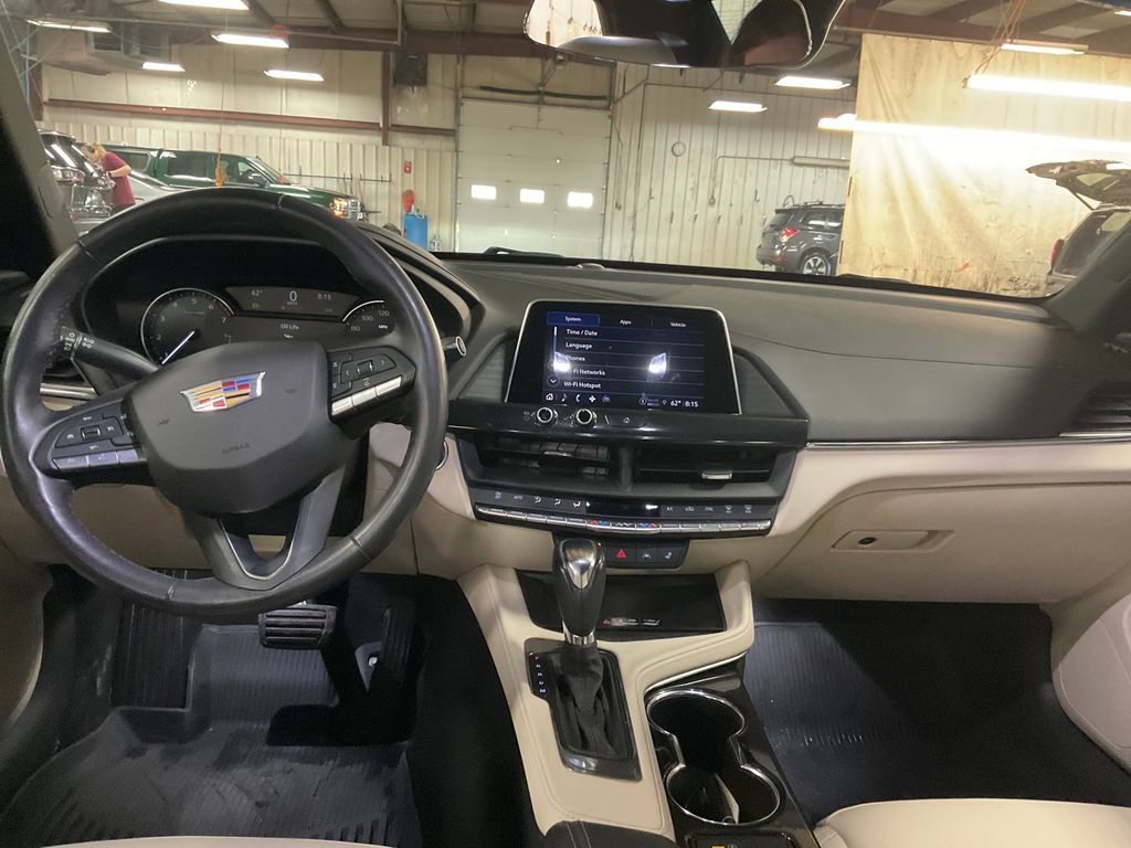 Certified 2024 Cadillac CT4 Luxury w/ Cold Weather Package AWD/4WD image 18