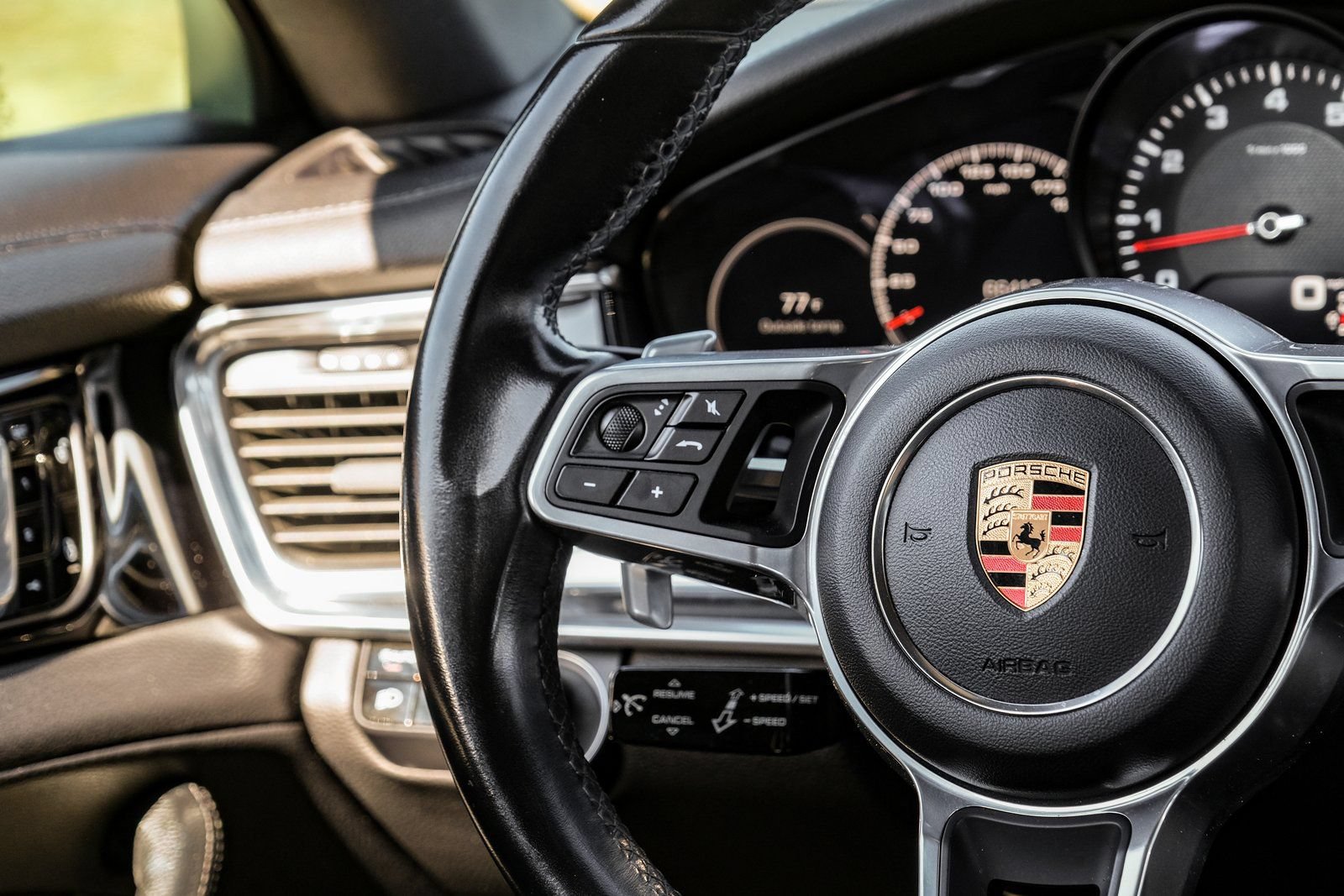Used 2018 Porsche Panamera 4 AWD/4WD image 13