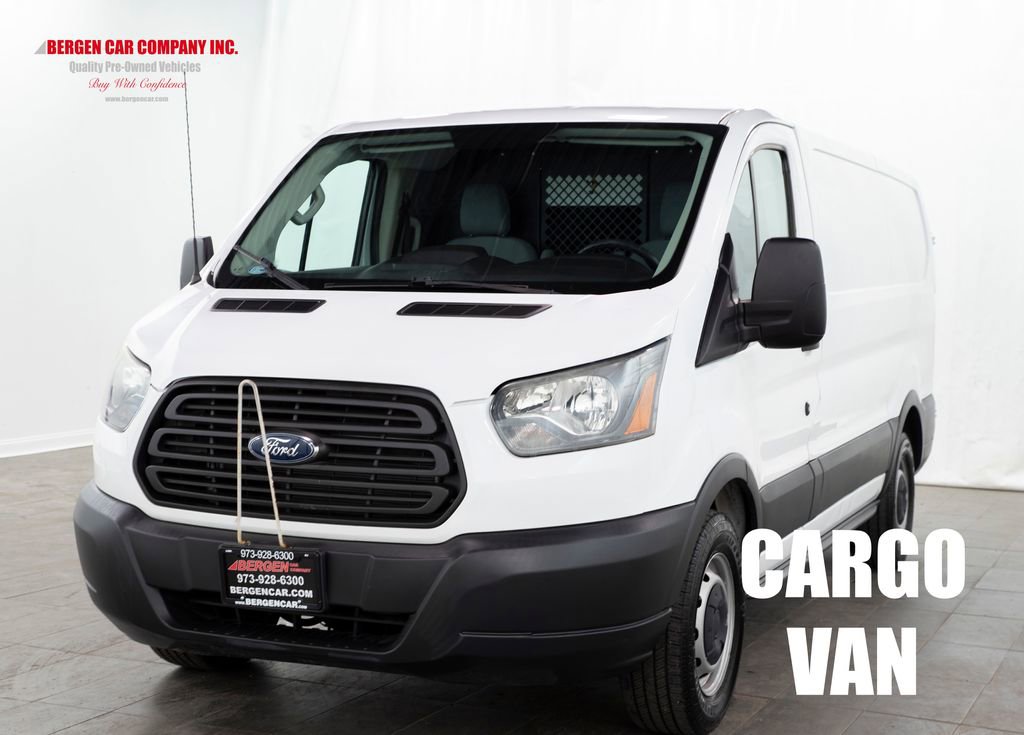 Used 2016 Ford Transit 150 130 Low Roof RWD image 4