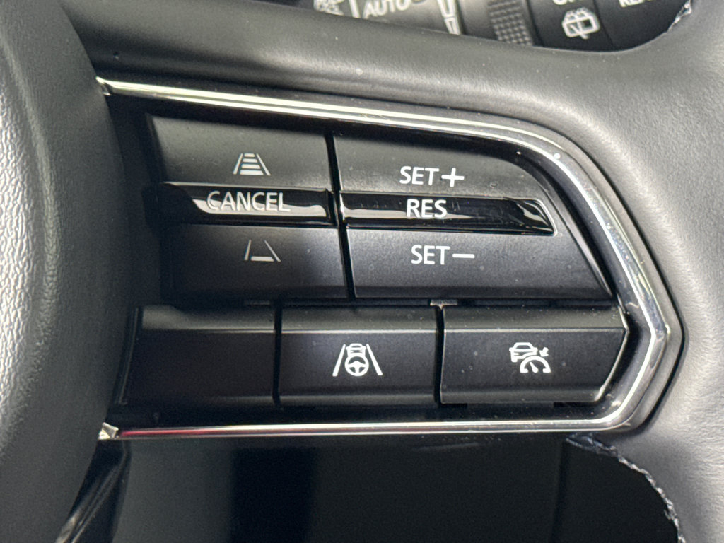 Certified 2025 MAZDA CX-70 Plug-In Hybrid w/ Premium Pkg AWD/4WD image 26