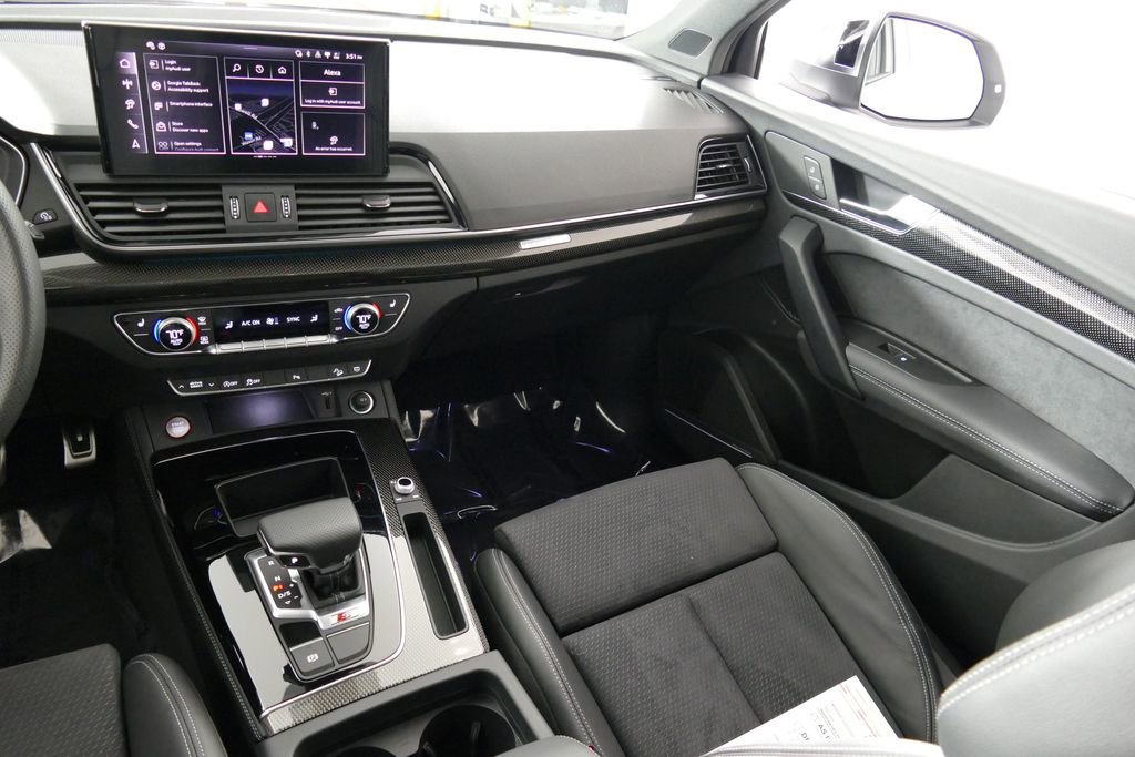 Used 2025 Audi SQ5 Premium Plus w/ Premium Plus Package image 8