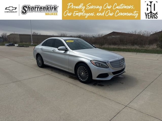 Used 2015 Mercedes-Benz C 300 4MATIC Sedan image 1