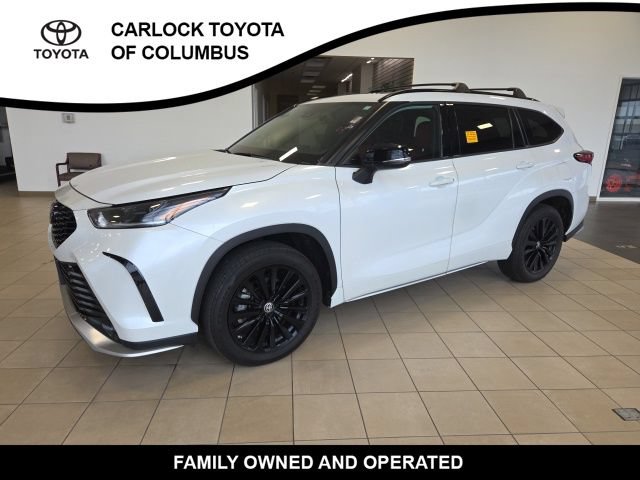 Used 2023 Toyota Highlander XSE AWD/4WD image 3