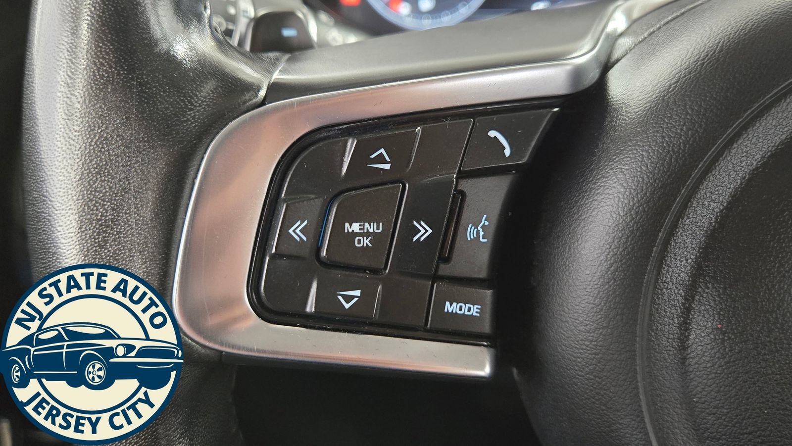 Used 2019 Jaguar E-PACE S AWD/4WD image 13