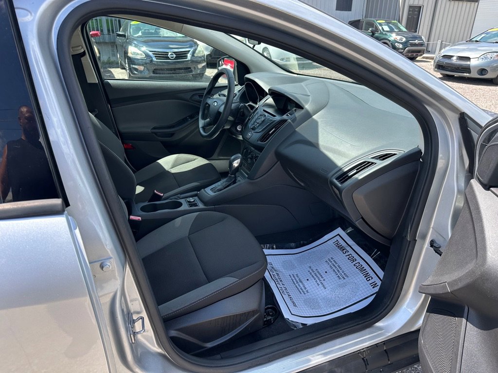 Used 2013 Ford Focus S FWD image 12