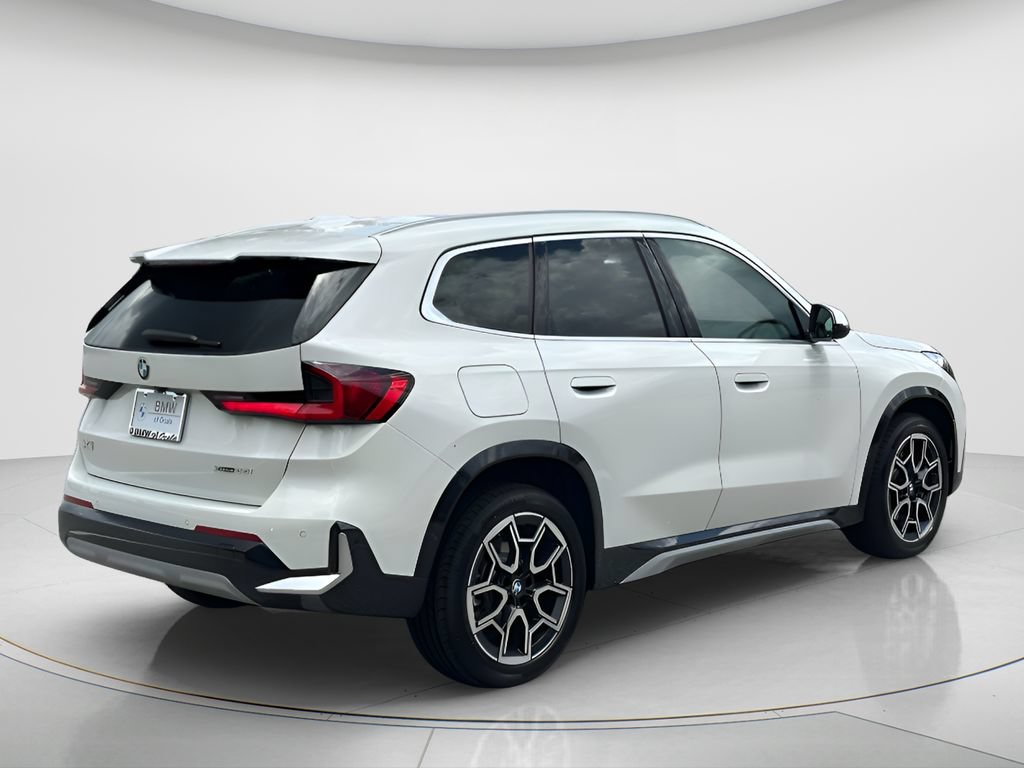 New 2026 BMW X1 xDrive28i w/ Convenience Package AWD/4WD image 5