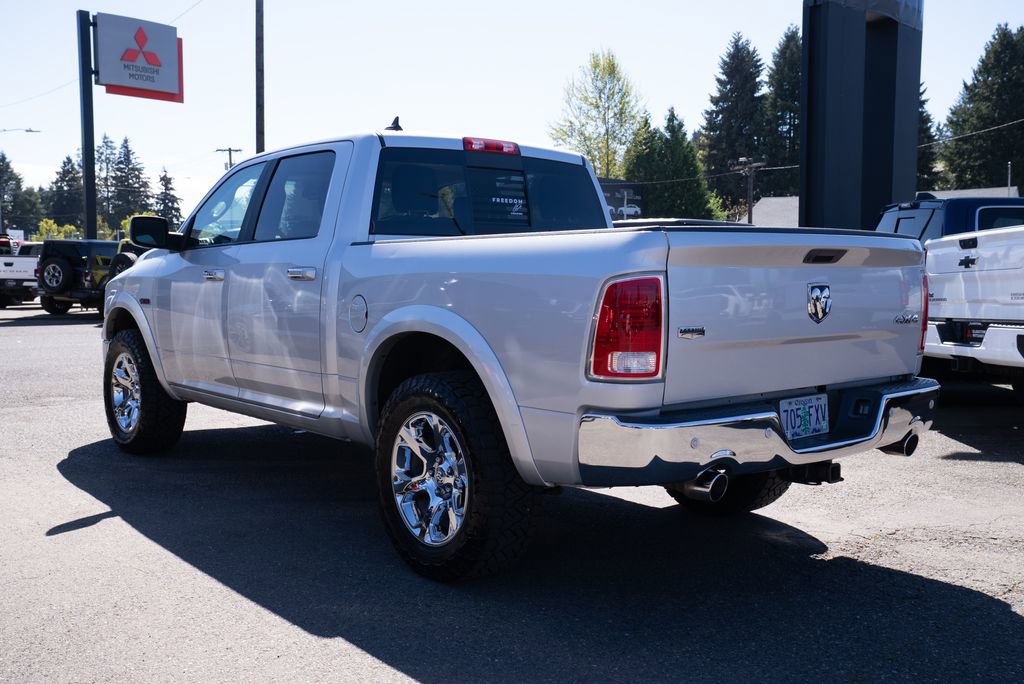 Used 2018 RAM 1500 Laramie w/ Convenience Group AWD/4WD image 5