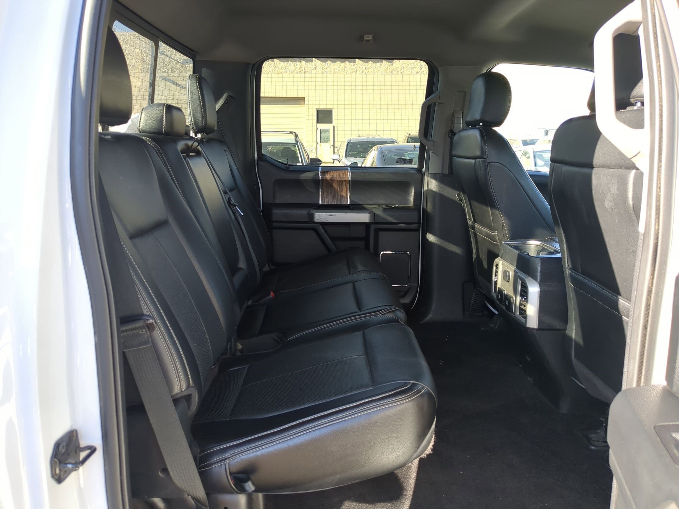 Used 2020 Ford F150 Lariat w/ FX4 Off-Road Package image 33