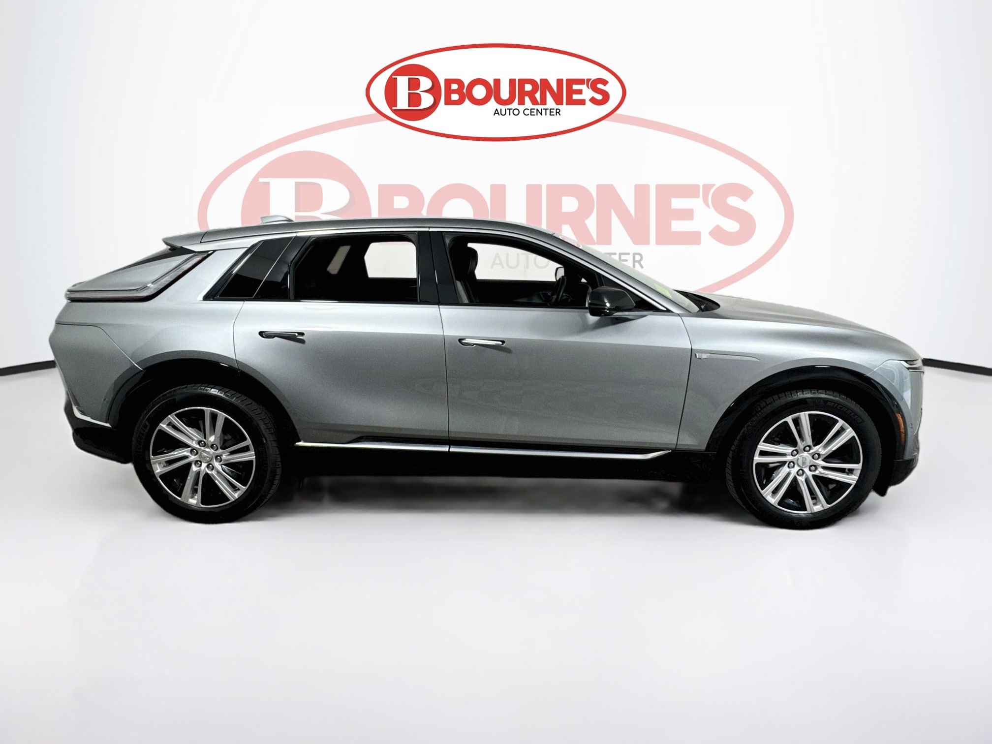 Used 2024 Cadillac Lyriq Tech w/ Driver Assist Package AWD/4WD image 12