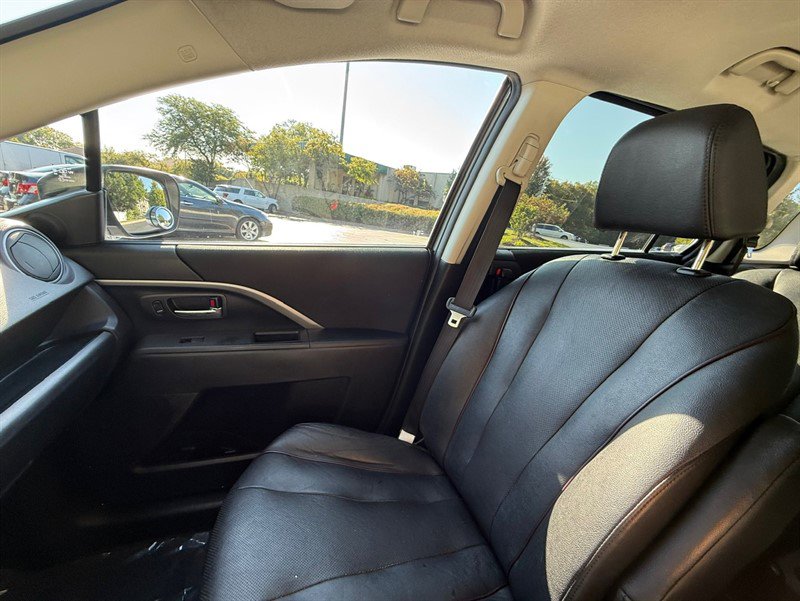 Used 2014 MAZDA MAZDA5 Grand Touring image 31