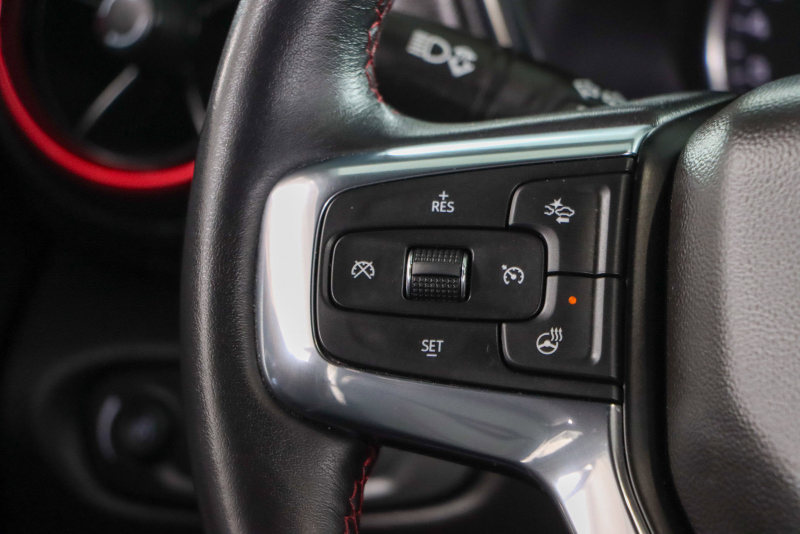 Used 2022 Chevrolet Blazer RS FWD image 13