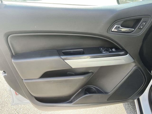 Used 2022 Chevrolet Colorado LT w/ Fleet Safety Package image 15