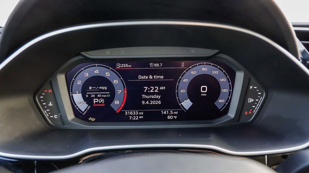 Used 2025 Audi Q3 2.0T Premium image 28