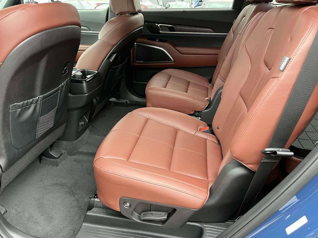 Used 2024 Kia Telluride SX image 7