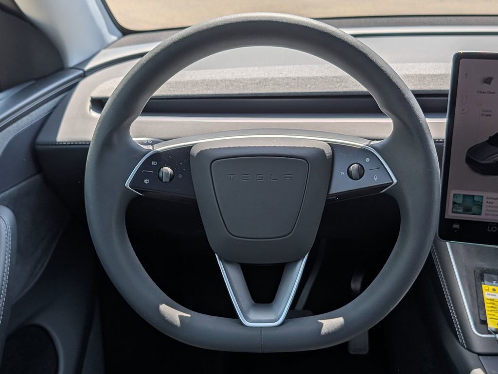 Used 2026 Tesla Model Y Long Range AWD/4WD image 29