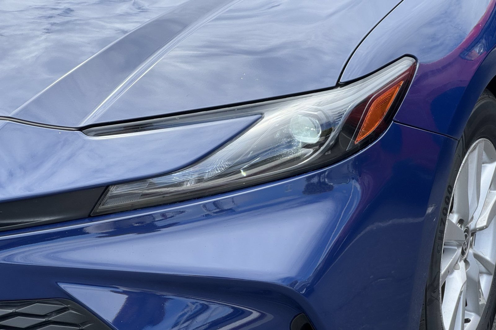 Used 2025 Toyota Camry LE FWD image 41