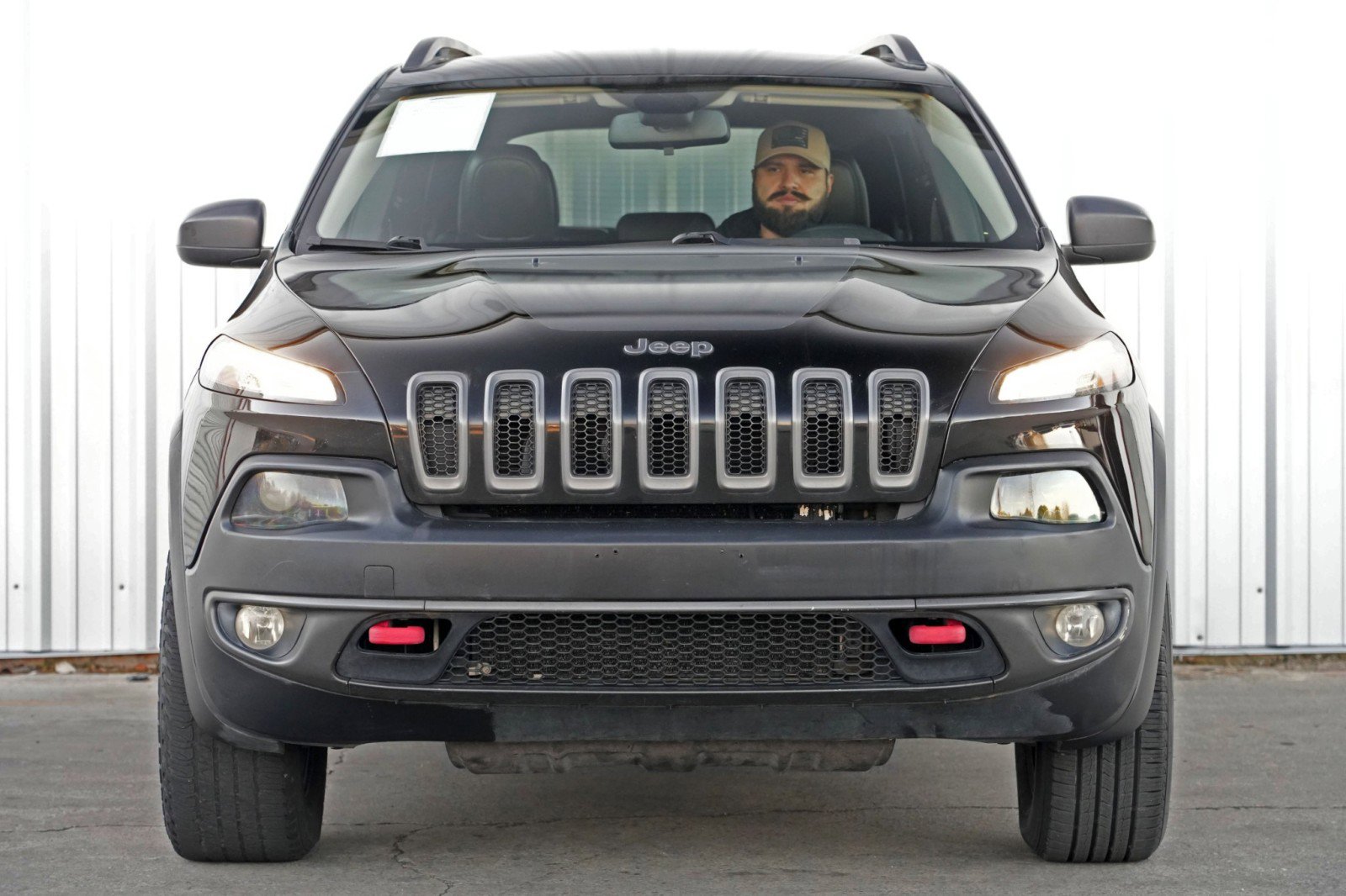 Used 2017 Jeep Cherokee Trailhawk w/ Cold Weather Group image 6