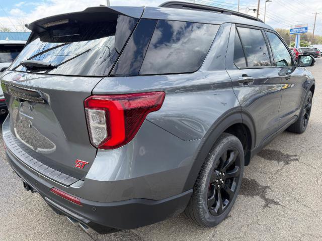 Certified 2024 Ford Explorer ST w/ Equipment Group 401A AWD/4WD image 2