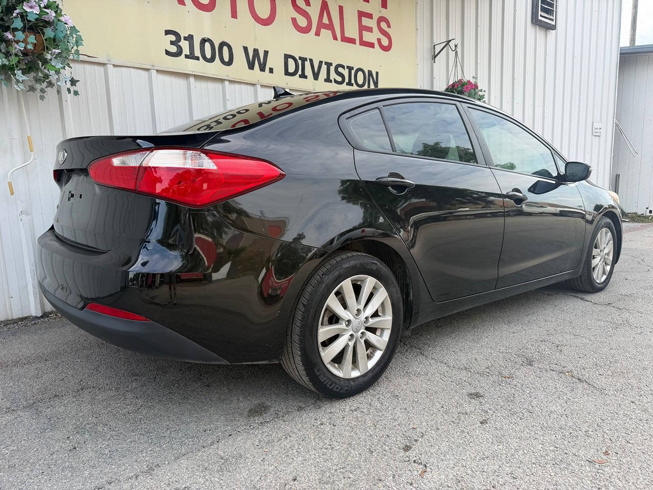 Used 2016 Kia Forte LX w/ LX Popular Plus Package FWD image 3