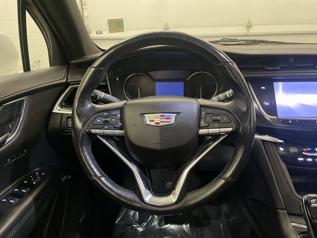 Used 2020 Cadillac XT6 Premium Luxury image 5