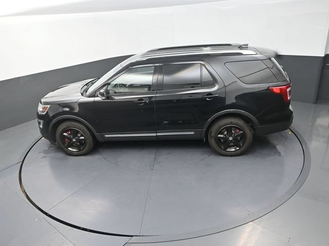 Used 2017 Ford Explorer XLT AWD/4WD image 28