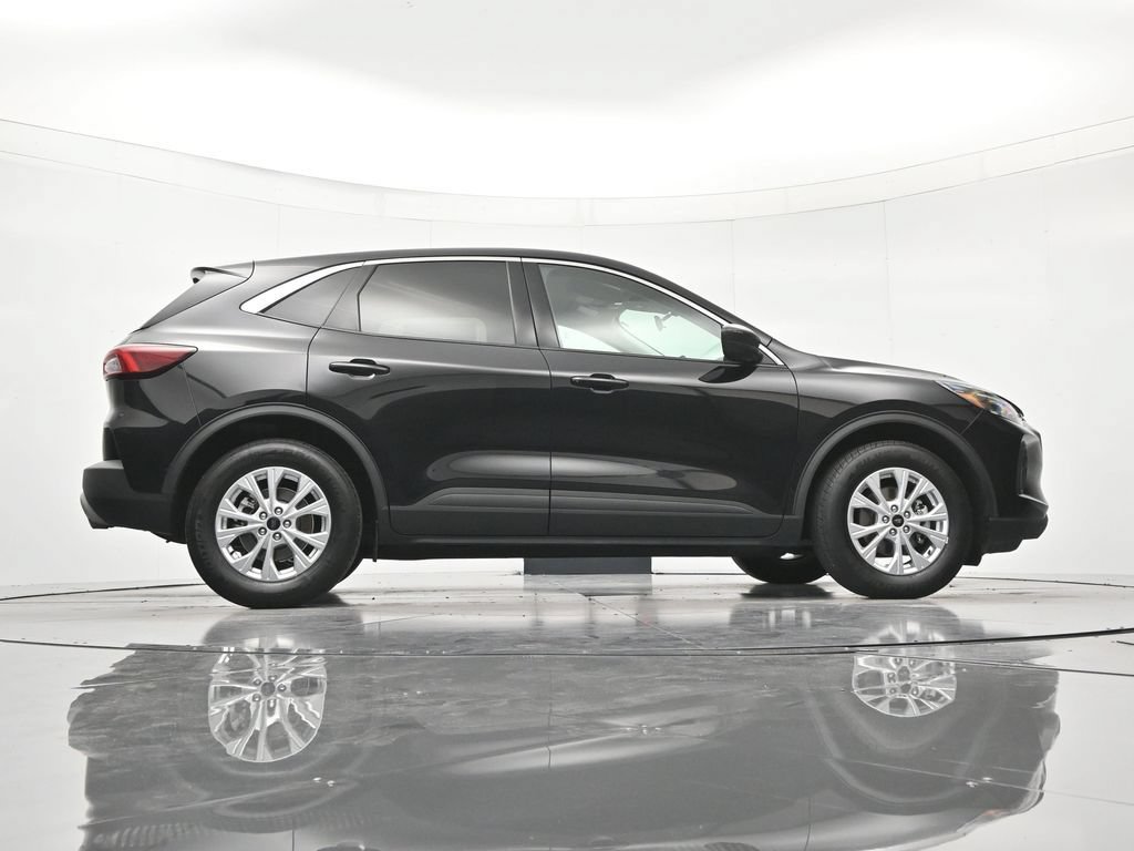 Used 2024 Ford Escape Active FWD image 39