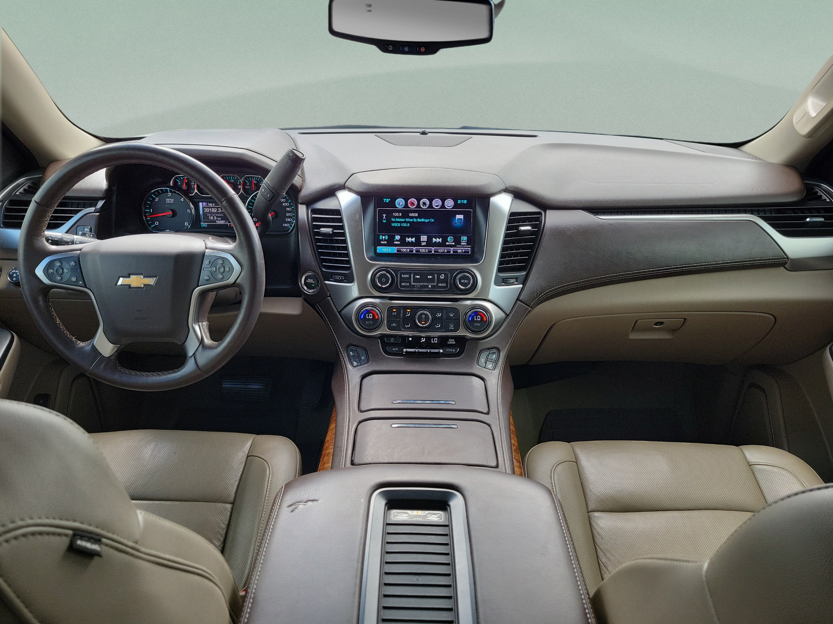Used 2016 Chevrolet Suburban LTZ RWD image 13