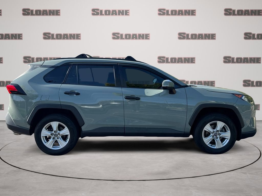 Used 2020 Toyota RAV4 XLE w/ Convenience Package AWD/4WD image 6