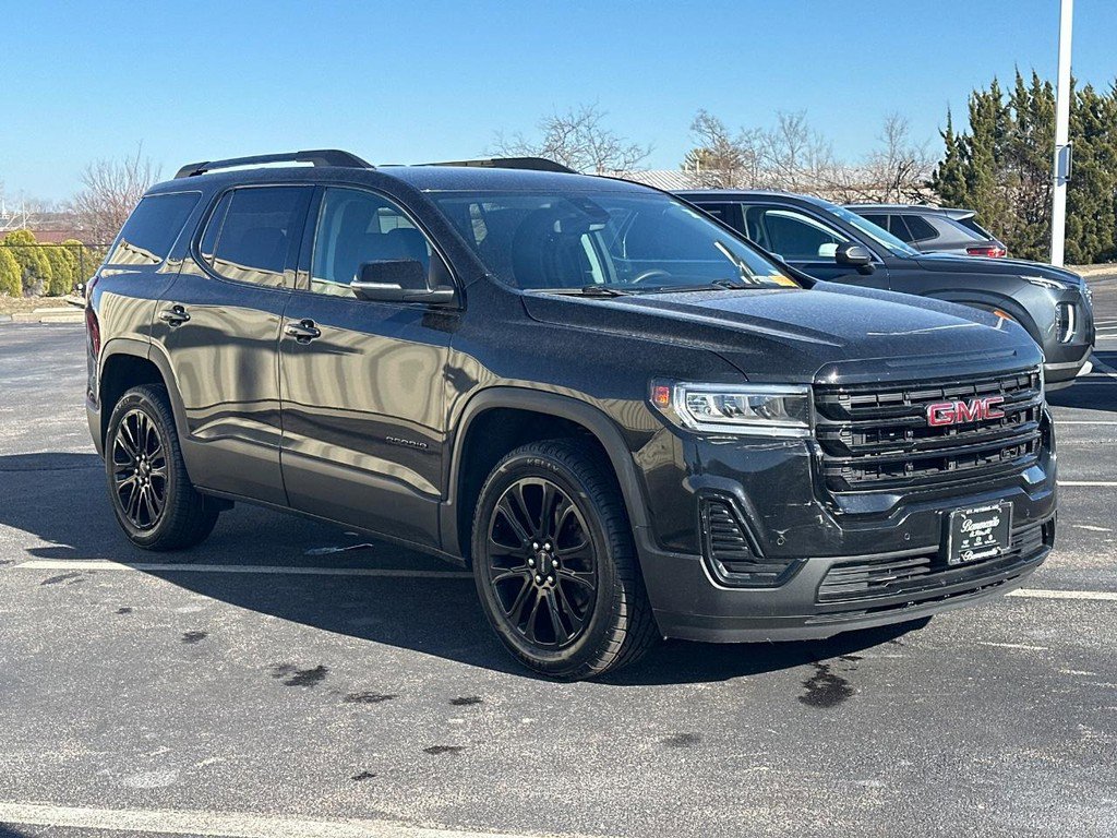 Used 2022 GMC Acadia SLE w/ Elevation Edition image 3