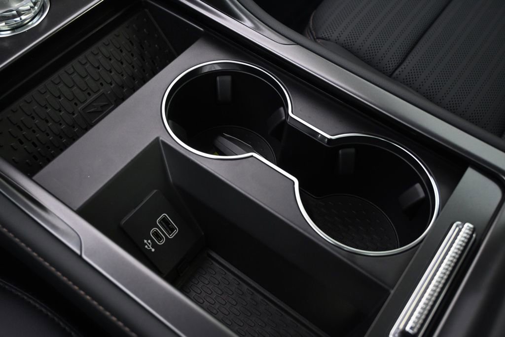 New 2026 Lincoln Nautilus Reserve w/ Jet Appearance Package AWD/4WD image 31