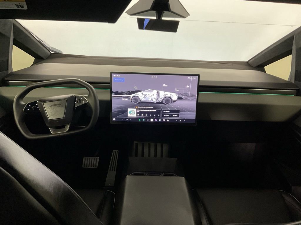 Used 2024 Tesla Cybertruck AWD Crew Cab image 23