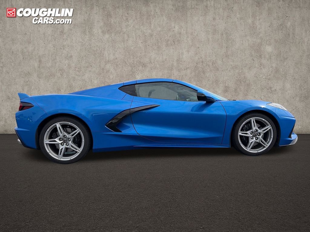 Used 2024 Chevrolet Corvette Stingray Coupe w/ Z51 Performance Package RWD image 10