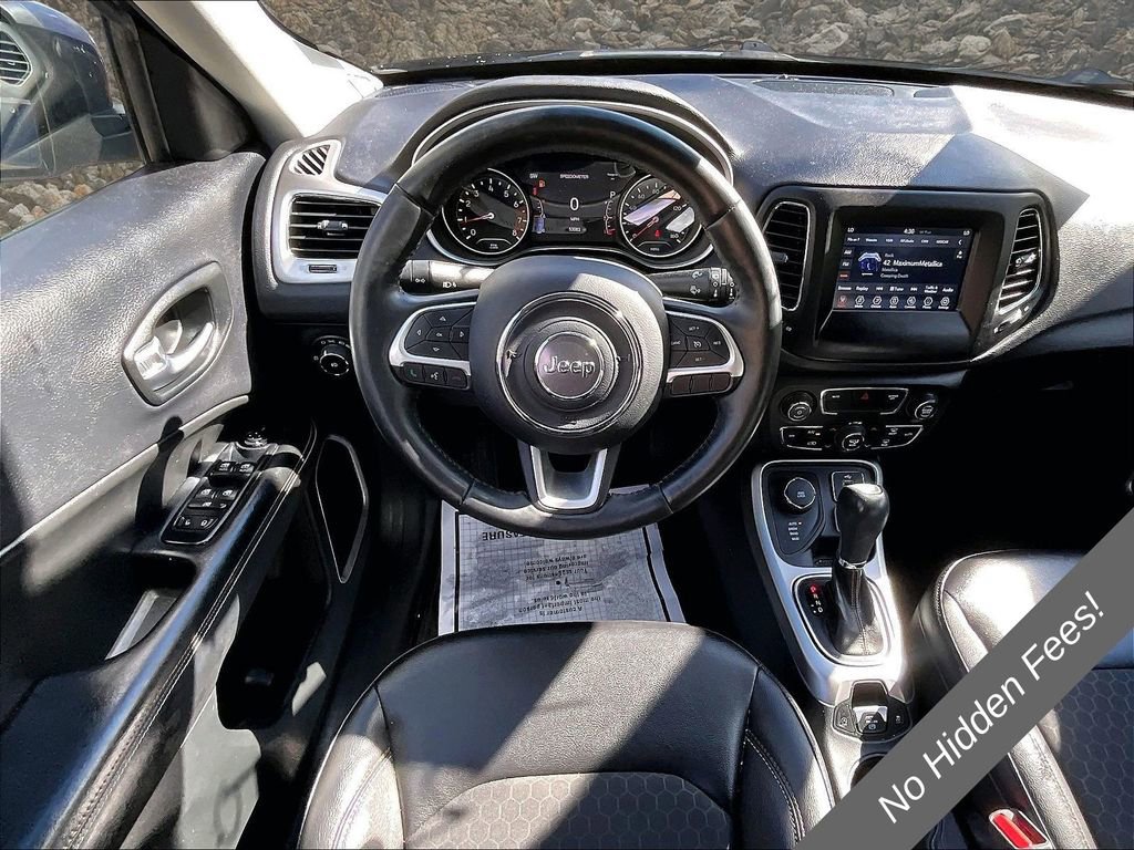Used 2018 Jeep Compass Latitude w/ Popular Equipment Group AWD/4WD image 5