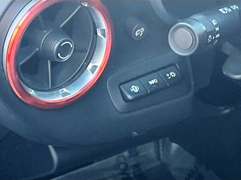 Used 2022 Chevrolet Camaro SS image 10