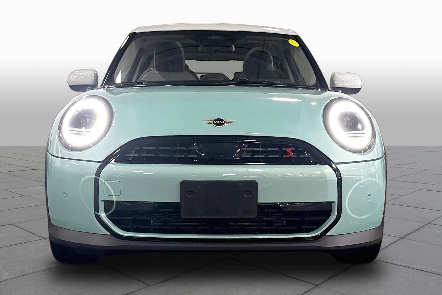 Used 2025 MINI Cooper S FWD image 4