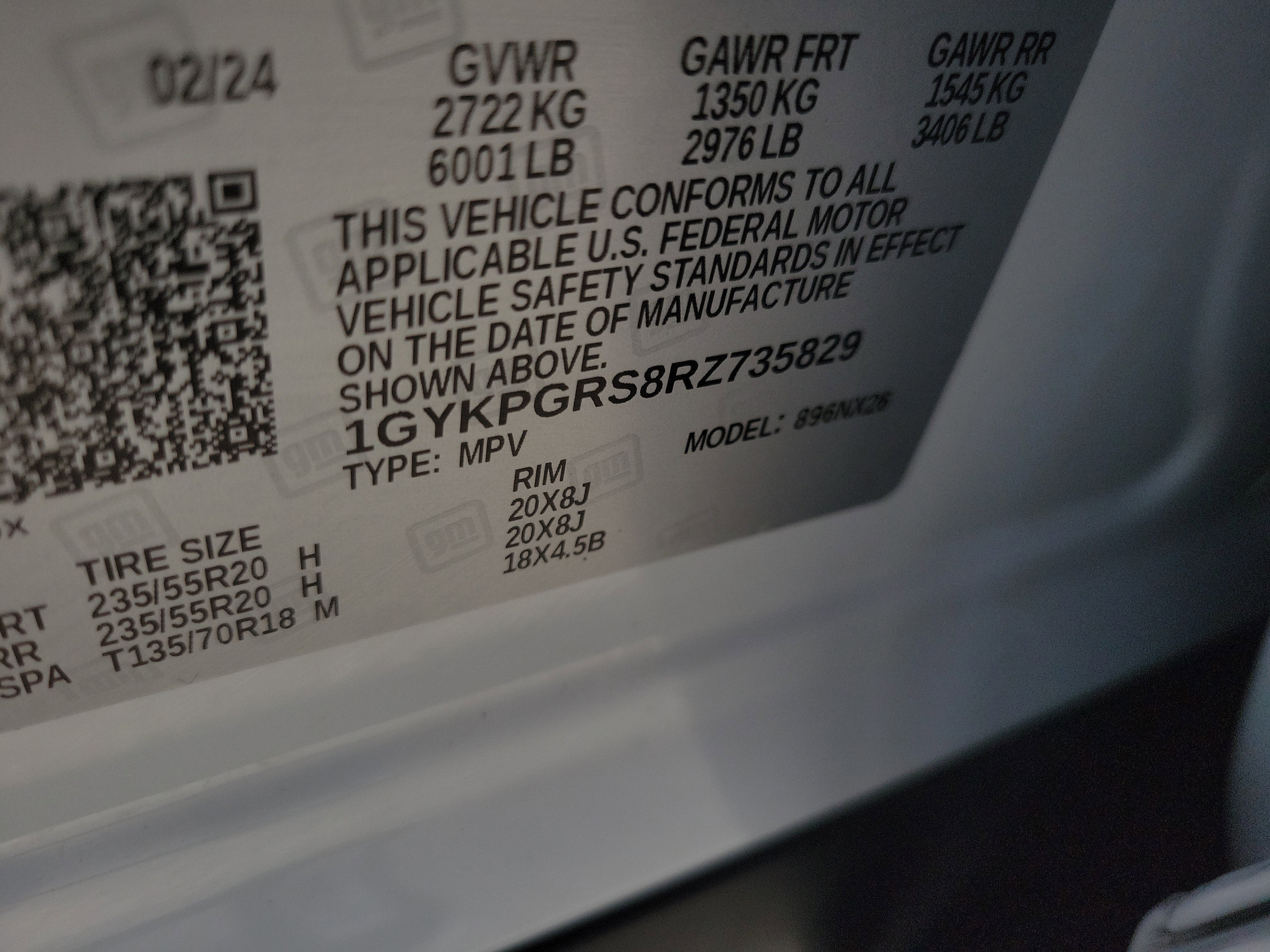 Certified 2024 Cadillac XT6 Sport w/ LPO, Onyx Lite Package image 37