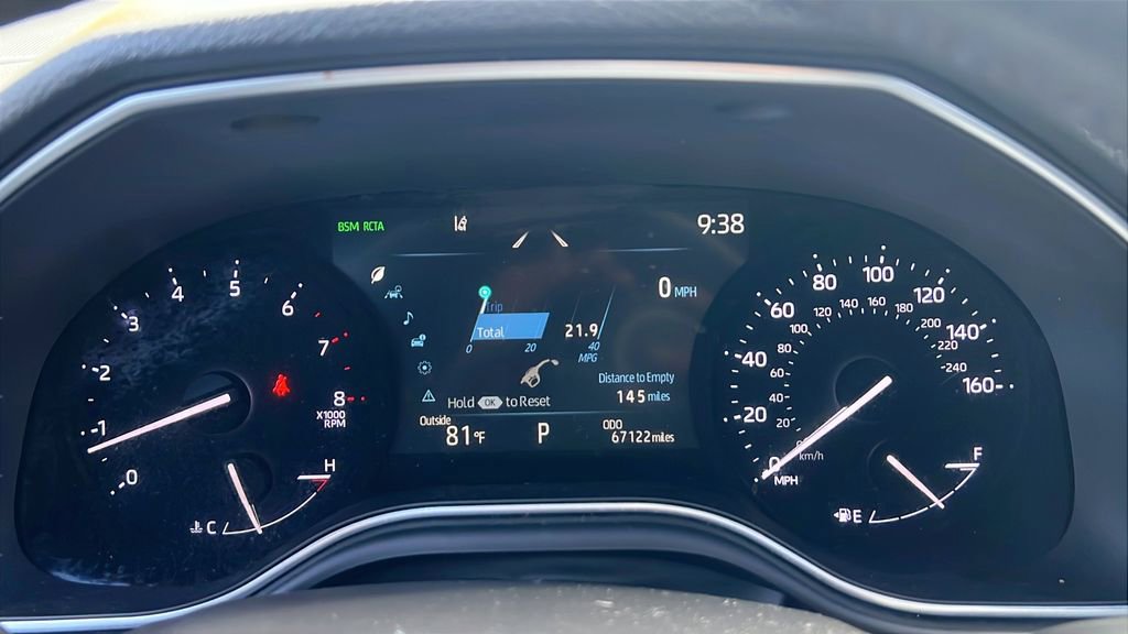 Certified 2022 Toyota Avalon XLE FWD image 21