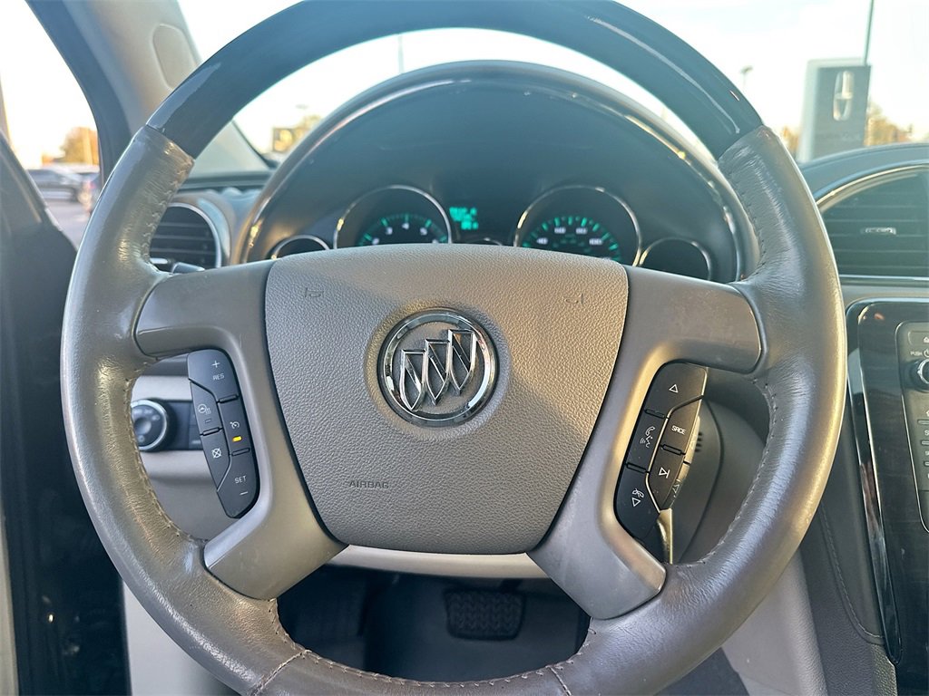 Used 2017 Buick Enclave Premium image 18