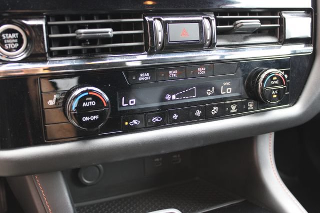 Used 2023 Nissan Pathfinder Rock Creek AWD/4WD image 23