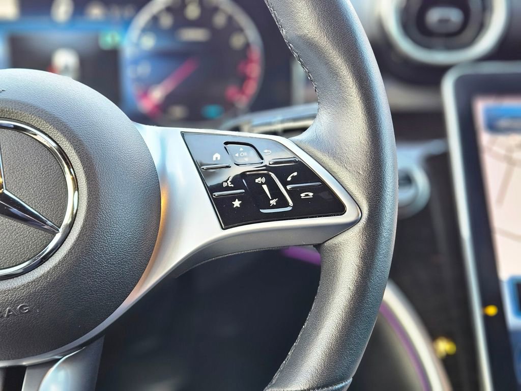 Certified 2022 Mercedes-Benz C 300 4MATIC Sedan image 25