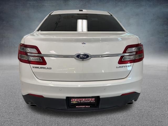 Used 2015 Ford Taurus Limited image 9
