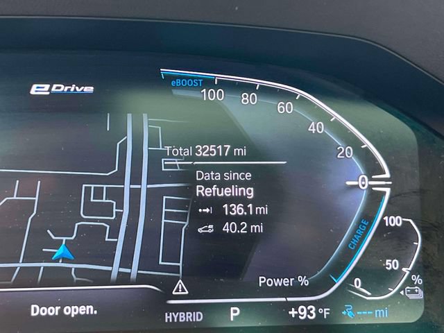 Used 2022 BMW 330e xDrive w/ Driving Assistance Package AWD/4WD image 33