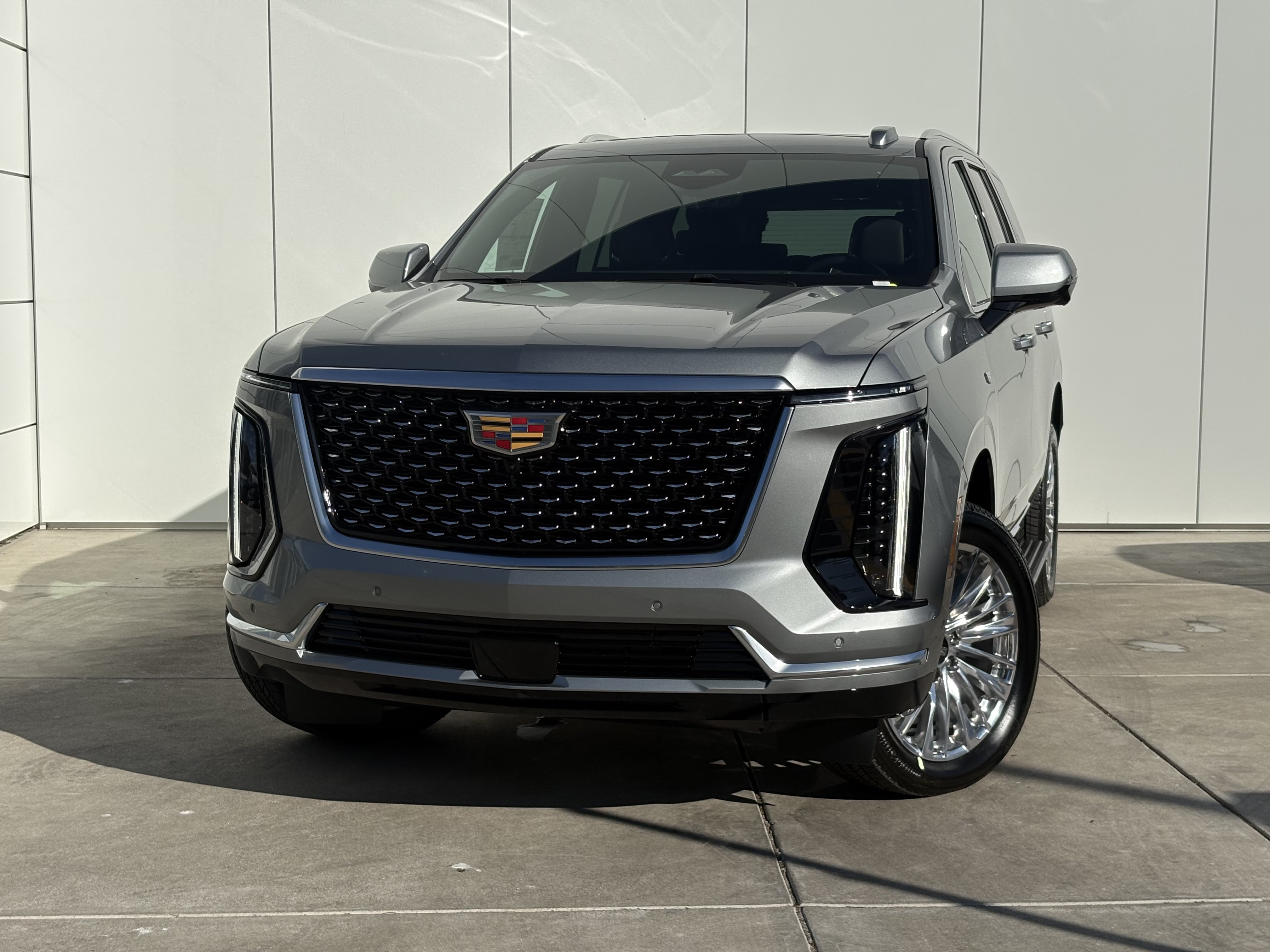 New 2026 Cadillac Escalade Luxury AWD/4WD image 1